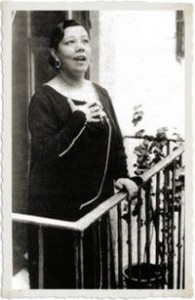 Pastora-por-saetas-195x300